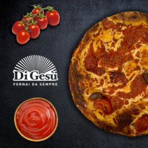 Focaccia Con Salsa Di Pomodoro